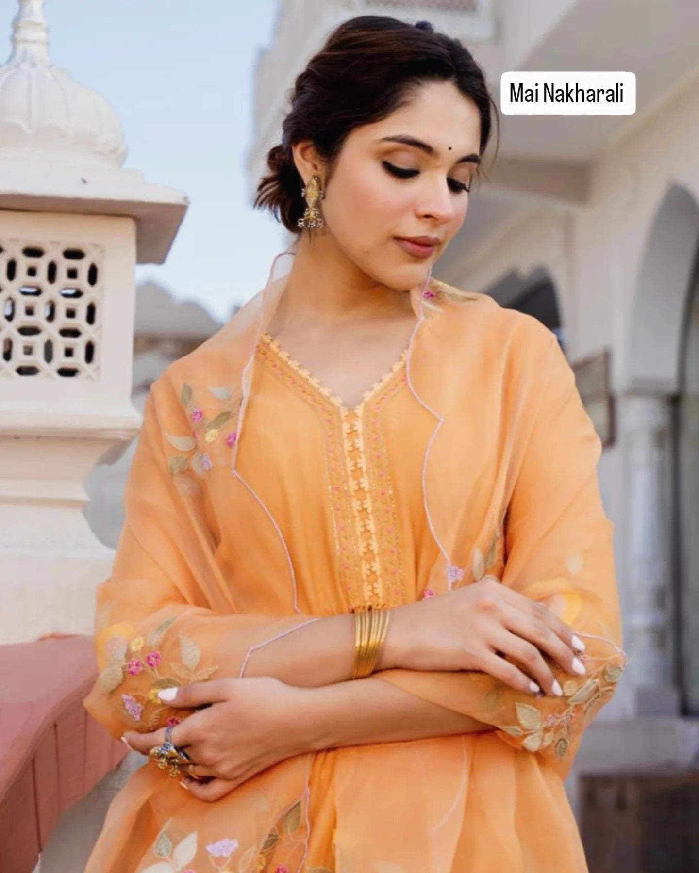 Saffron Breeze