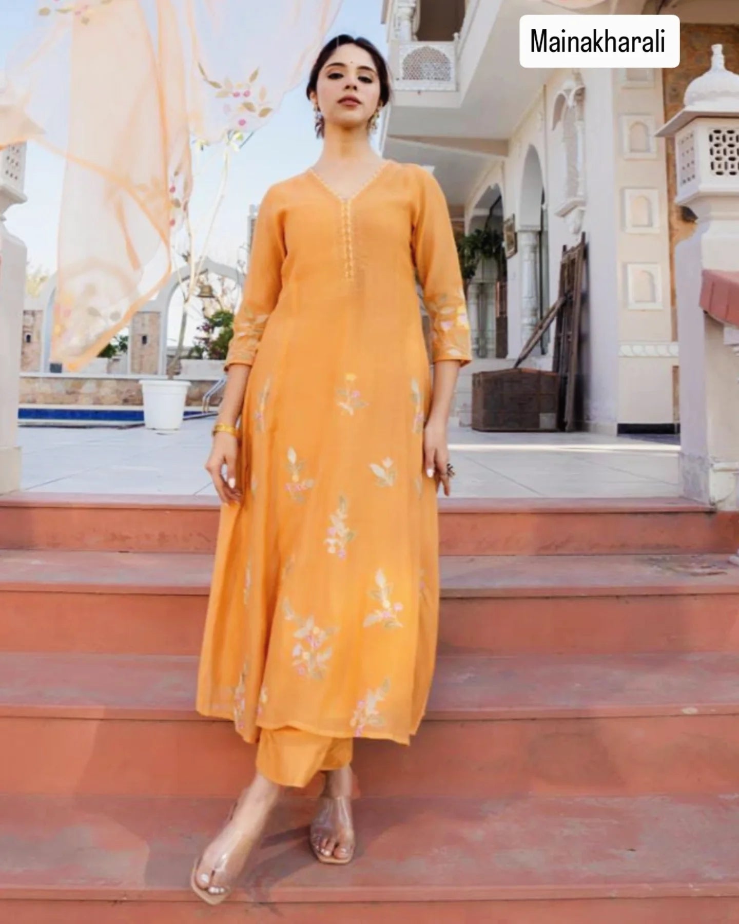 Saffron Breeze