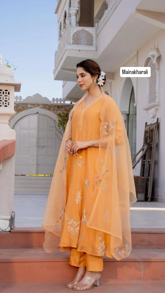 Saffron Breeze